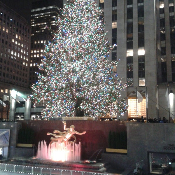 Photo taken at Rockefeller Center by Pablo A. on 12/11/2014