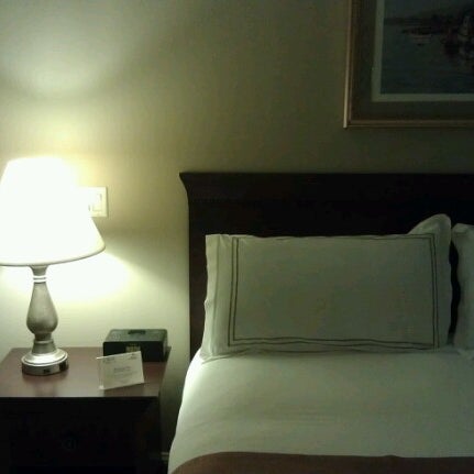 10/26/2012にCharles B.がPortland Regency Hotel &amp; Spaで撮った写真