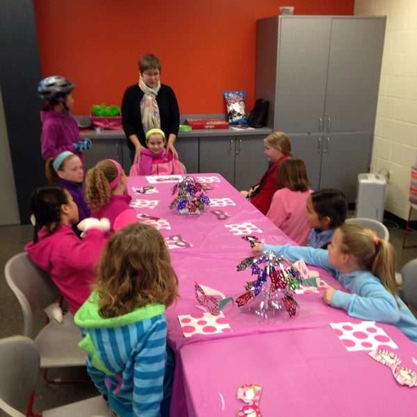 Webster Ice Arena Skating Rink in Saint Louis