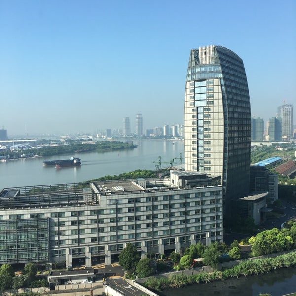 7/23/2016 tarihinde Chaos Z.ziyaretçi tarafından Shanghai Marriott Riverside Hotel'de çekilen fotoğraf