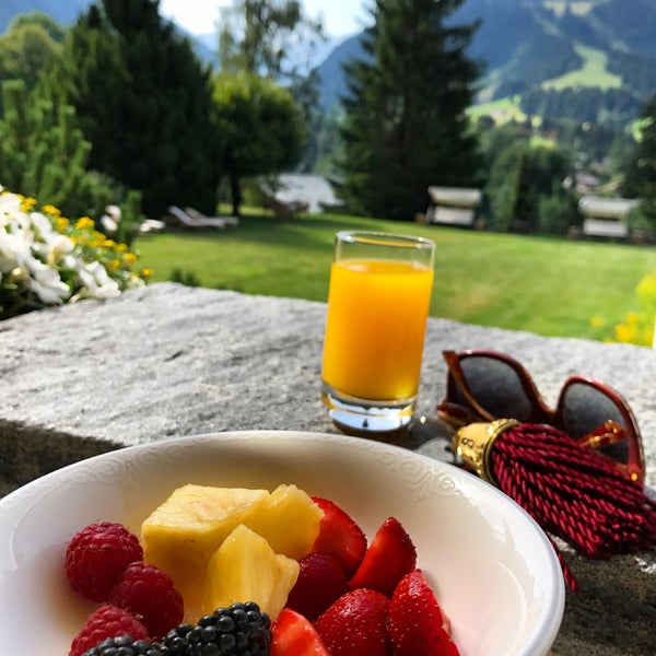 Das Foto wurde bei Gstaad Palace Hotel von Reema am 7/21/2017 aufgenommen
