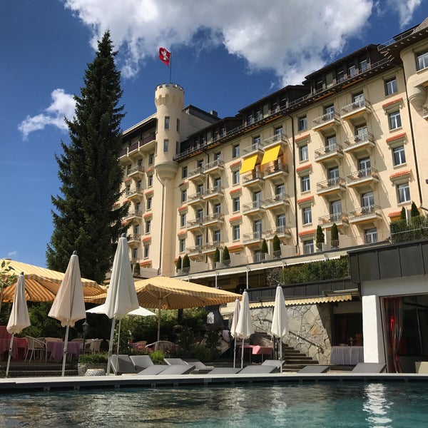 Das Foto wurde bei Gstaad Palace Hotel von Reema am 7/22/2017 aufgenommen