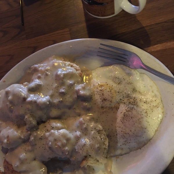 Biscuits and gravy was COLD.  Gross.