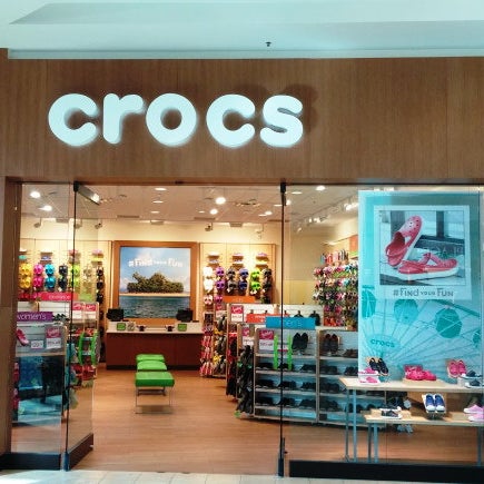 great mall crocs store