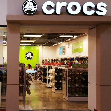 crocs store ontario