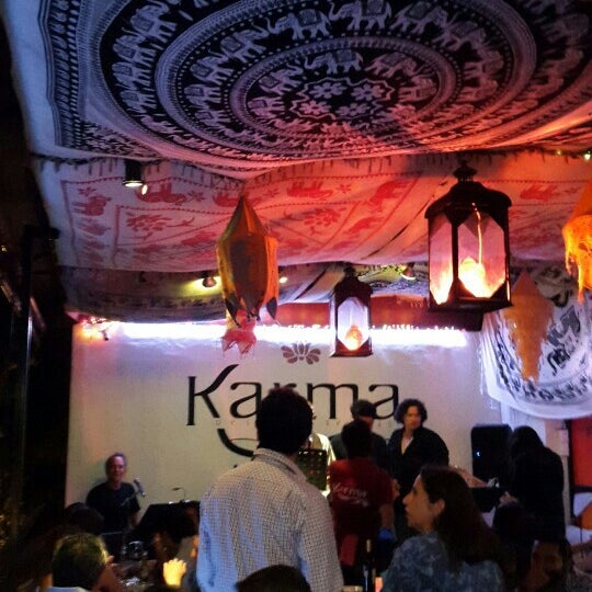 Photo taken at Karma Drinks&amp;Friends by Carlos Fabian H. on 5/9/2015