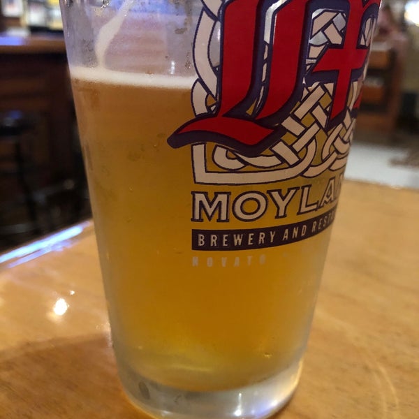 Photo taken at Moylan&#39;s Brewery &amp; Restaurant by Lisa Z. on 2/2/2019