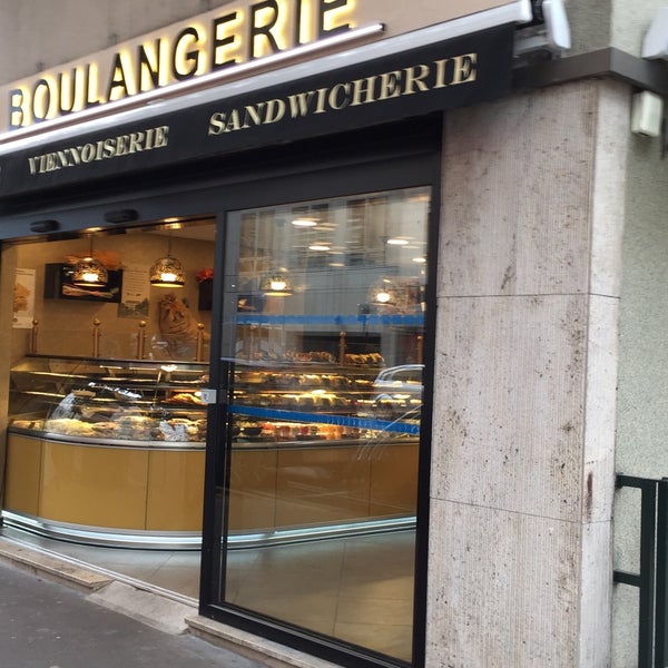 Кафе кондитерская la petite Boulangerie