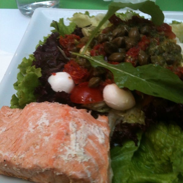 5/18/2013にFelipe B.がMr. Green Healthy Foodで撮った写真