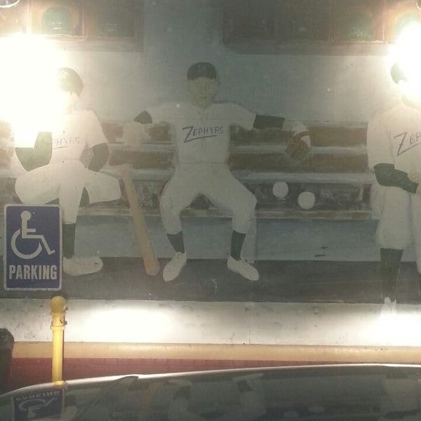 Third Base Sports Bar Karaoke Bar in Metairie