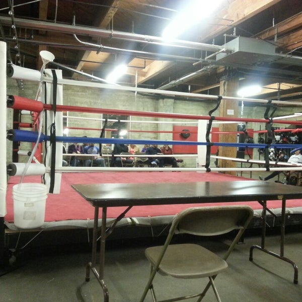 Foto diambil di Seattle Boxing Gym oleh Rand F. pada 5/10/2014