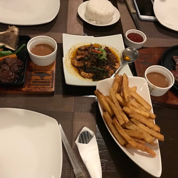 Photo taken at Acacia Steakhouse by Naome Coleen C. on 1/16/2019