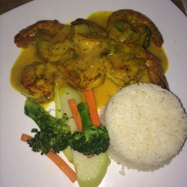 Снимок сделан в Suede: Modern Caribbean Cuisine пользователем Keda 12/21/2014
