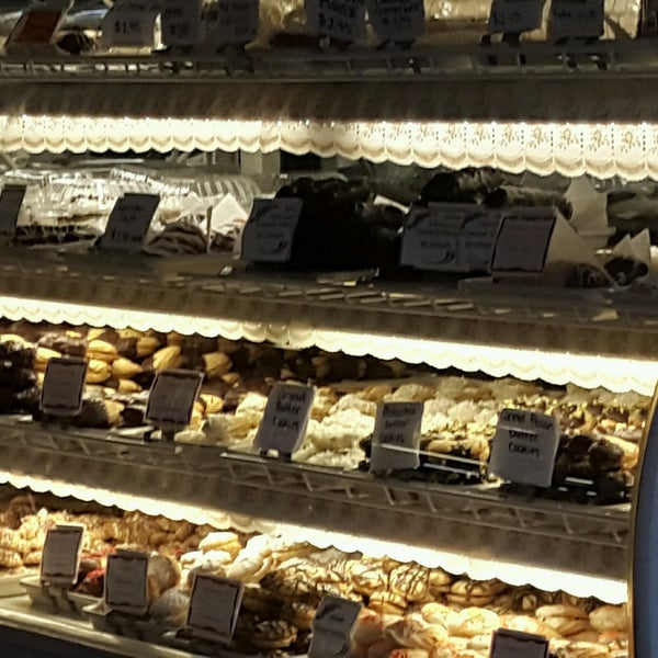 Viro's Real Italian Bakery Tucson, AZ