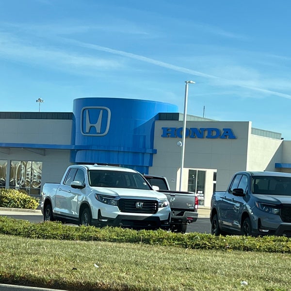 Hugh White Honda - 8 tips from 303 visitors