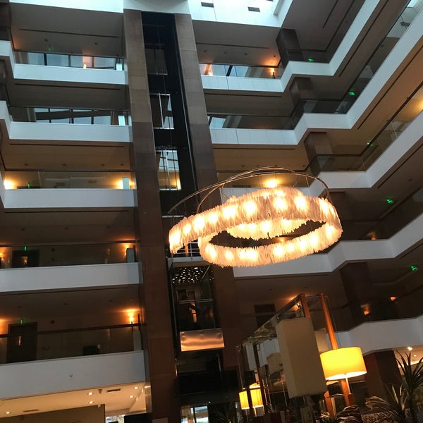 Das Foto wurde bei Ağaoğlu My City Hotel von Bircan K. am 11/7/2019 aufgenommen