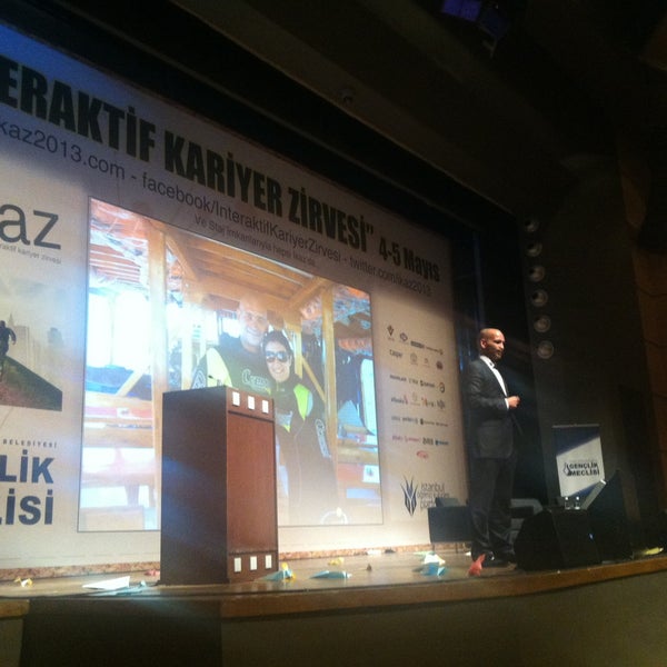 Photo taken at Haliç Congress Center by Esat G. on 5/5/2013