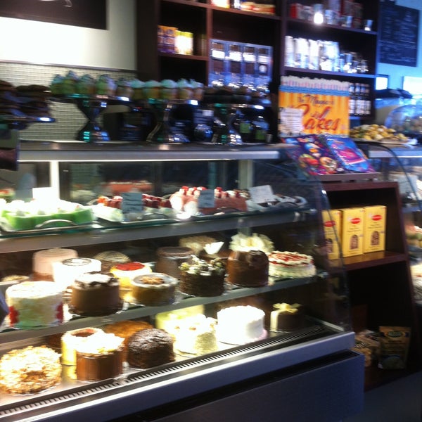 Photo taken at Lamanna&#39;s Bakery, Cafe &amp; Fine Foods by Julie J. on 7/10/2013