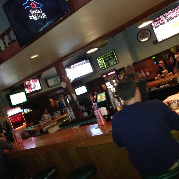 The Coach Sports Bar Sports Bar en ster