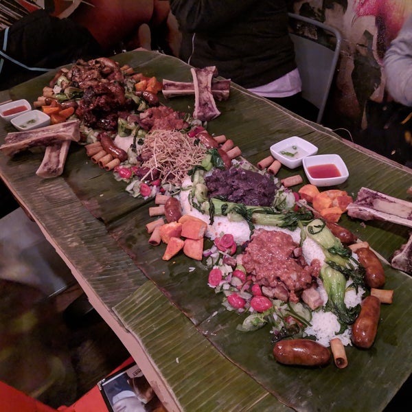 10/30/2018にapril p.がJeepney Filipino Gastropubで撮った写真