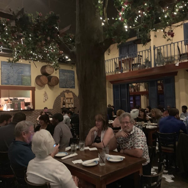 3/1/2019 tarihinde Saumya S.ziyaretçi tarafından Taverna Opa Orlando'de çekilen fotoğraf