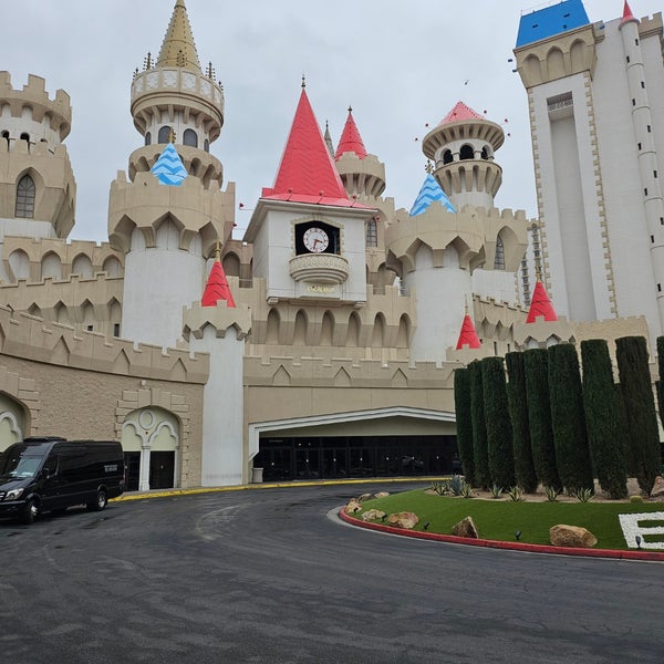 Photo taken at Excalibur Hotel &amp; Casino by Craig W. on 3/30/2024