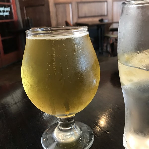 Photo taken at Pappy McGregor&#39;s Pub &amp; Grill by Jen K. on 8/18/2019
