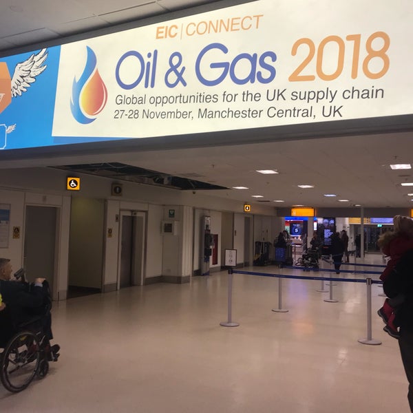 Foto tomada en Aeropuerto internacional de Aberdeen (ABZ)  por Jen K. el 12/26/2018