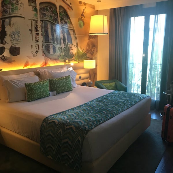 Photo taken at Hotel Indigo Barcelona by Jen K. on 7/20/2018