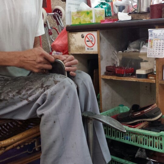 Micheenli Guide A Cobbler Near You in Singapore