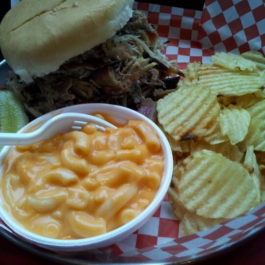 Photo taken at Dick&#39;s Bodacious BBQ by Kevin F. on 12/7/2012