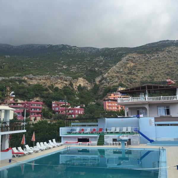 balkonda çamaşır makinesi abisinden hamile kalanlar