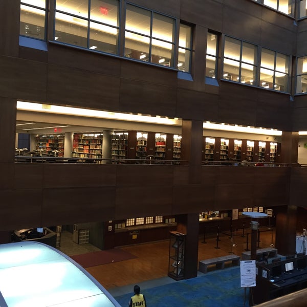 Baruch College Library Small Group Study Room 350 Rose