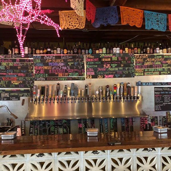 Foto diambil di Machete Beer House oleh Manny L. pada 3/2/2018
