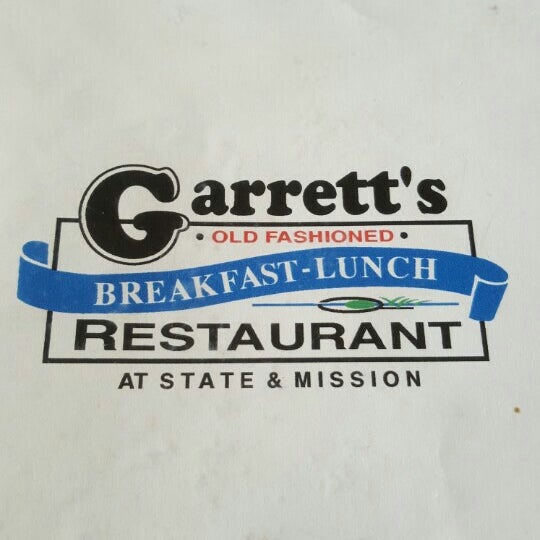 Photo taken at Garrett&#39;s Old Fashioned Restaurant by Laura M. on 10/23/2015