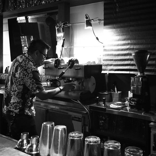 Foto tirada no(a) Coffee Foundry por Serko em 8/21/2015