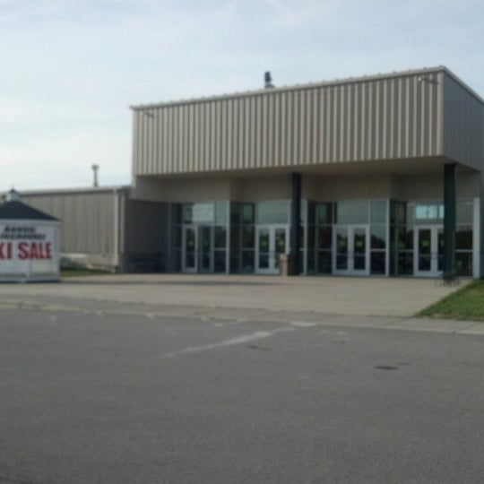 Ski Company Annual Ski Sale the Dome Arena 2 visitors