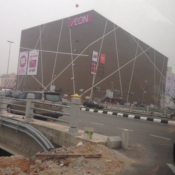 H&m aeon shop klebang