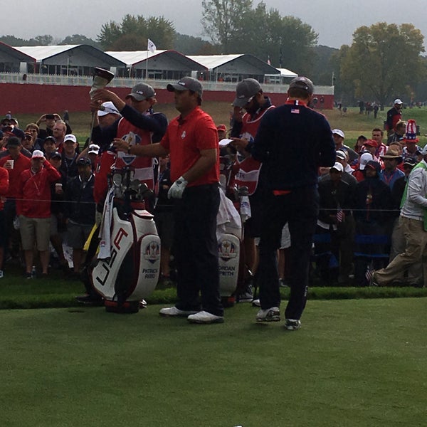 9/30/2016 tarihinde Eddie E.ziyaretçi tarafından Hazeltine National Golf Club'de çekilen fotoğraf