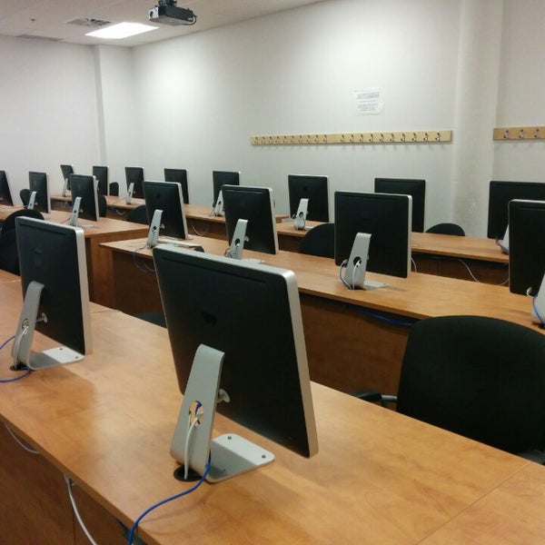 College De Maisonneuve Formation Continue General College University In Prefontaine