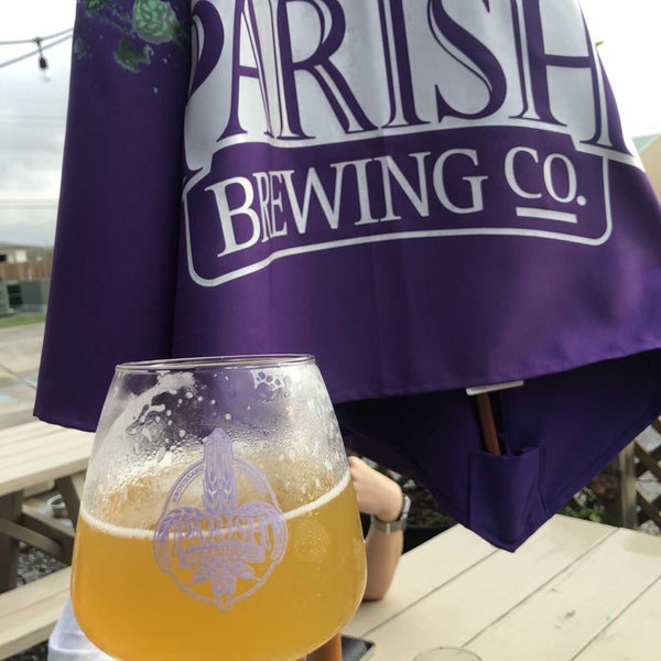 Foto tirada no(a) Parish Brewing Co. por Todd B. em 12/29/2021