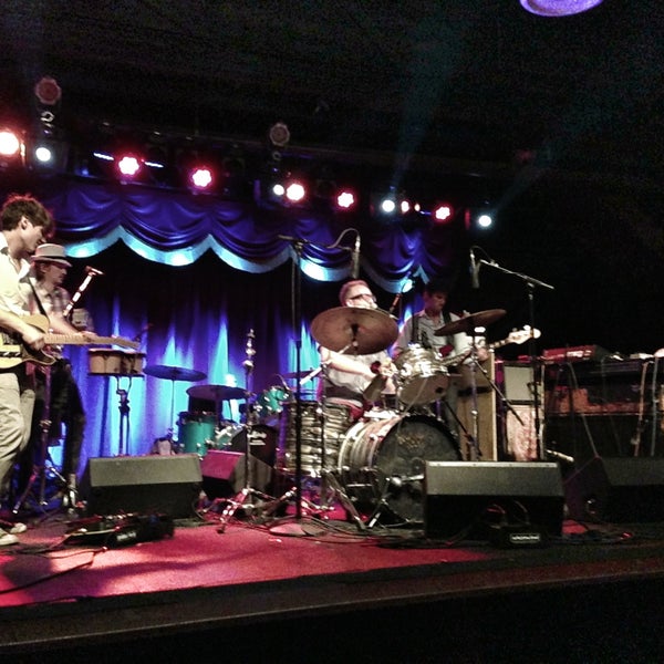 Photo taken at Brooklyn Bowl by Leah A. on 5/9/2013