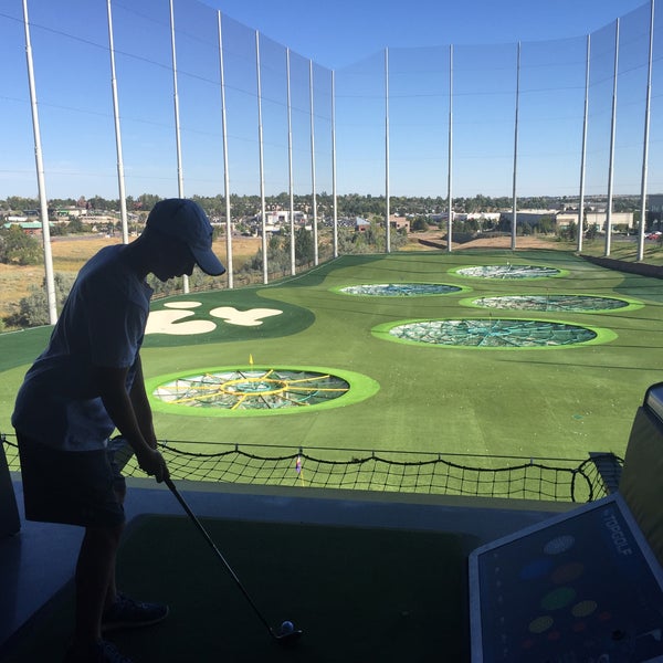 Topgolf 10601 E Easter Ave