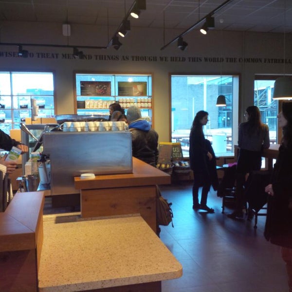 2/8/2014 tarihinde Marcello M.ziyaretçi tarafından Starbucks'de çekilen fotoğraf