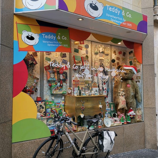 Teddy & Co - Magasin de jouets/de jeux à Aachen