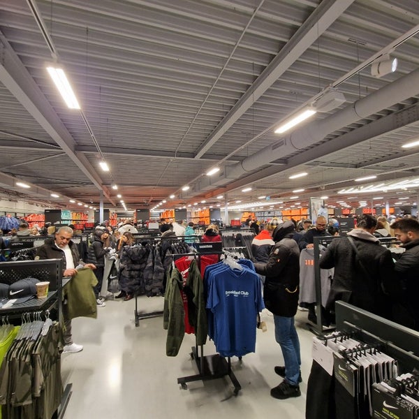 Photos at Nike Factory Store - 11 tips from 3816 visitors