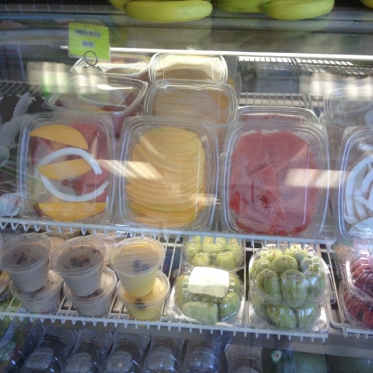 Photos at Mateo's Ice Cream & Fruit Bars Pico Union 9 tips