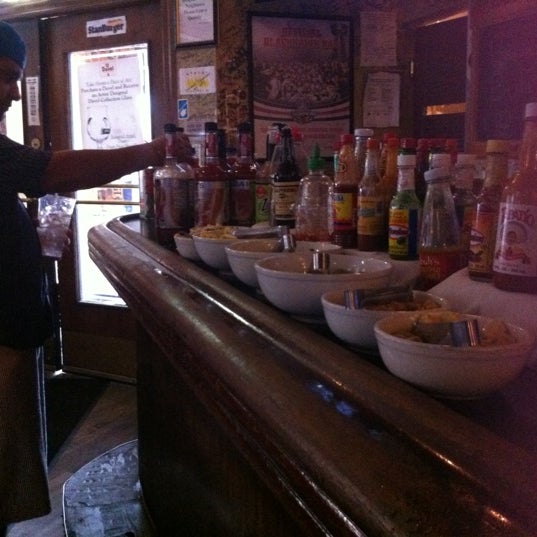 6/24/2012 tarihinde Deepti D.ziyaretçi tarafından Stanley&#39;s Kitchen &amp; Tap'de çekilen fotoğraf