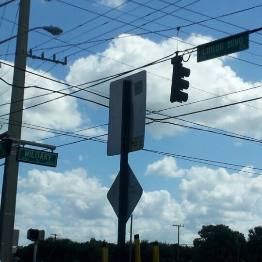 Military Trail & Linton Blvd Intersection in Delray Beach