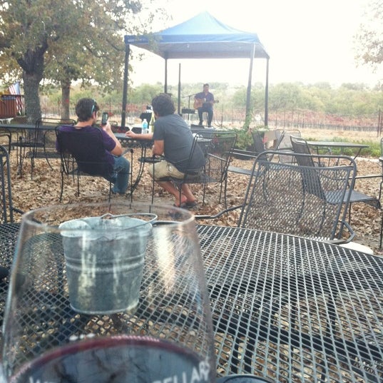 Photo taken at Westcave Cellars Winery &amp; Brewery by Marta T. on 12/1/2012